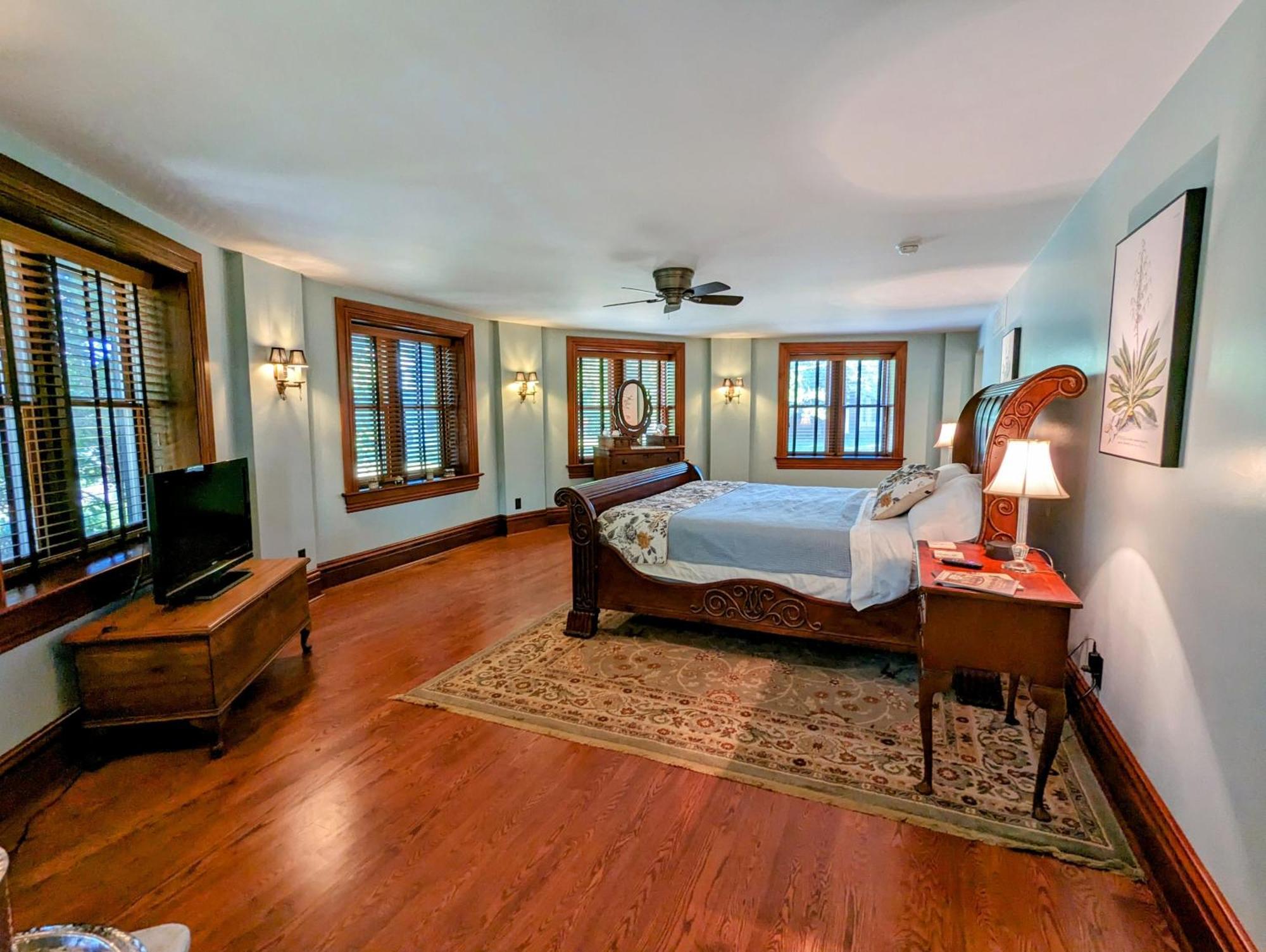 Gothic Heights Inn Clifton Heights ห้อง รูปภาพ