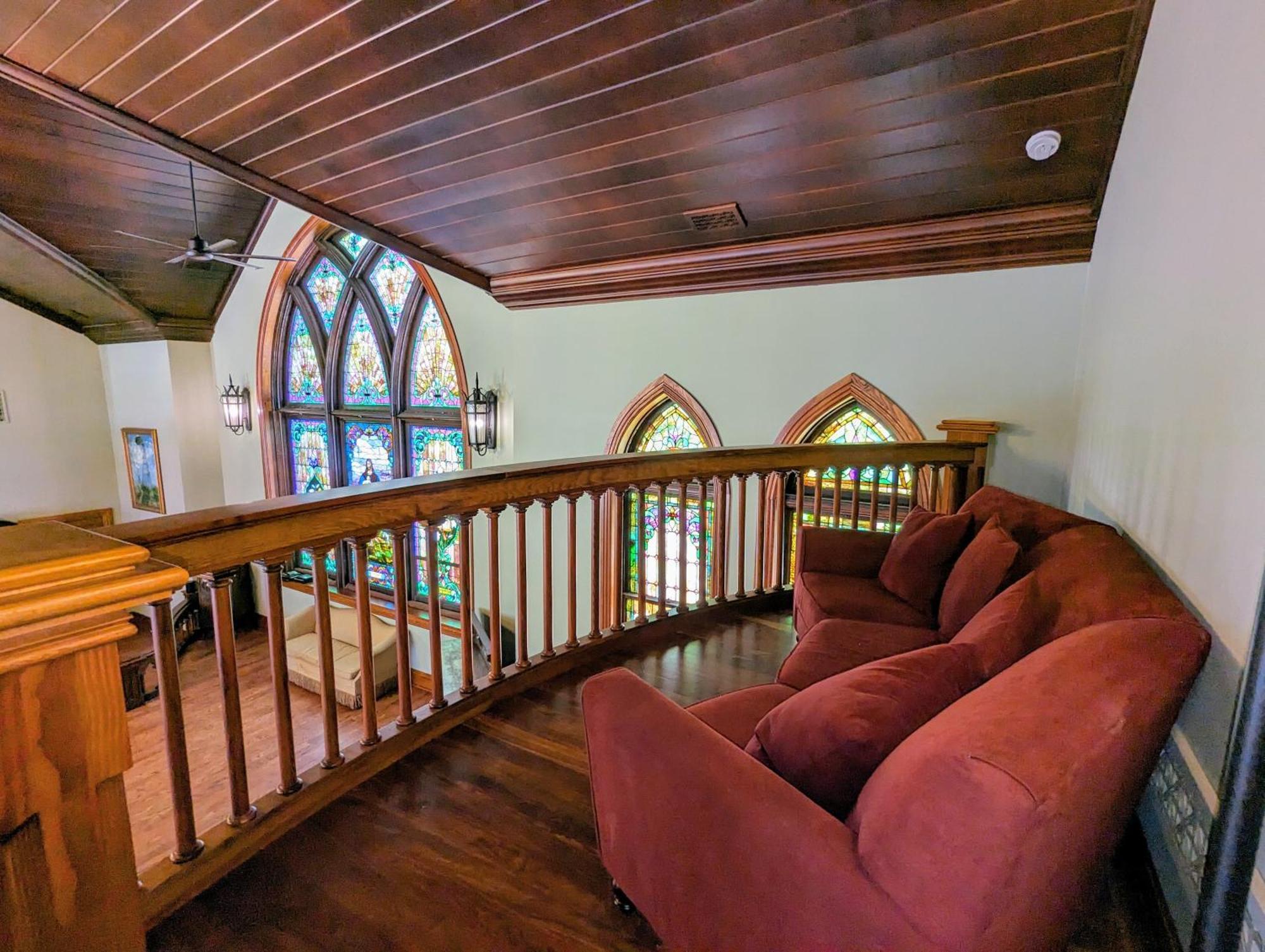 Gothic Heights Inn Clifton Heights ภายนอก รูปภาพ